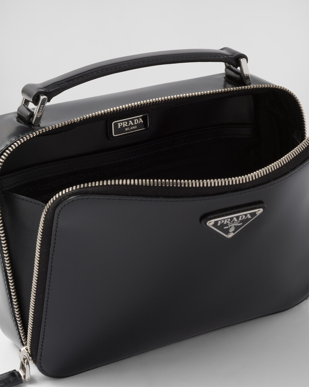 Prada Brique brushed leather bag - 5