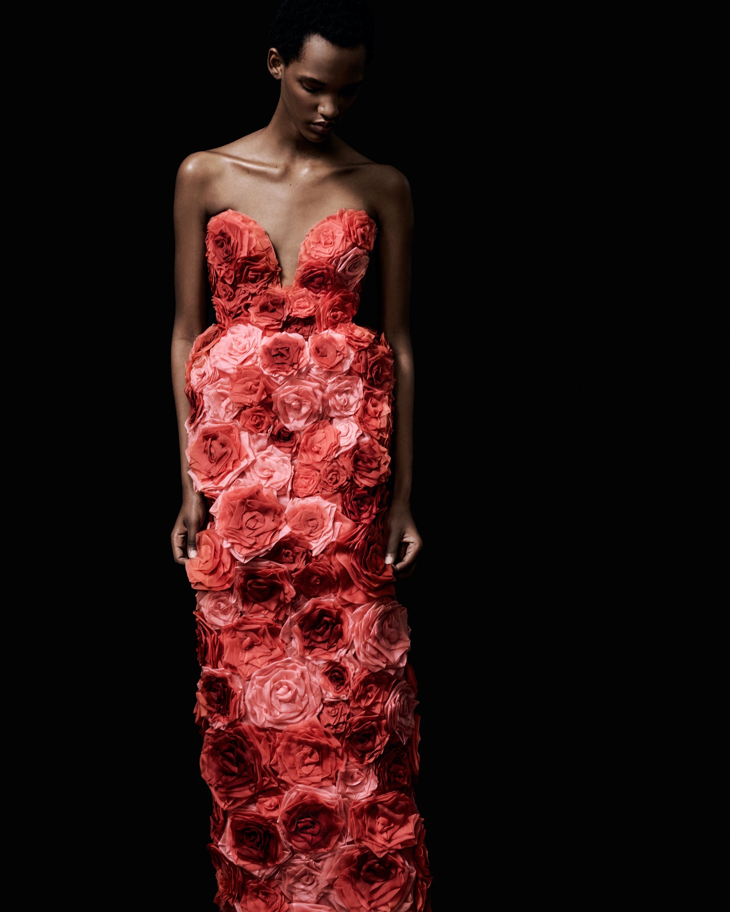 STRAPLESS 3D ROSES GOWN - 6