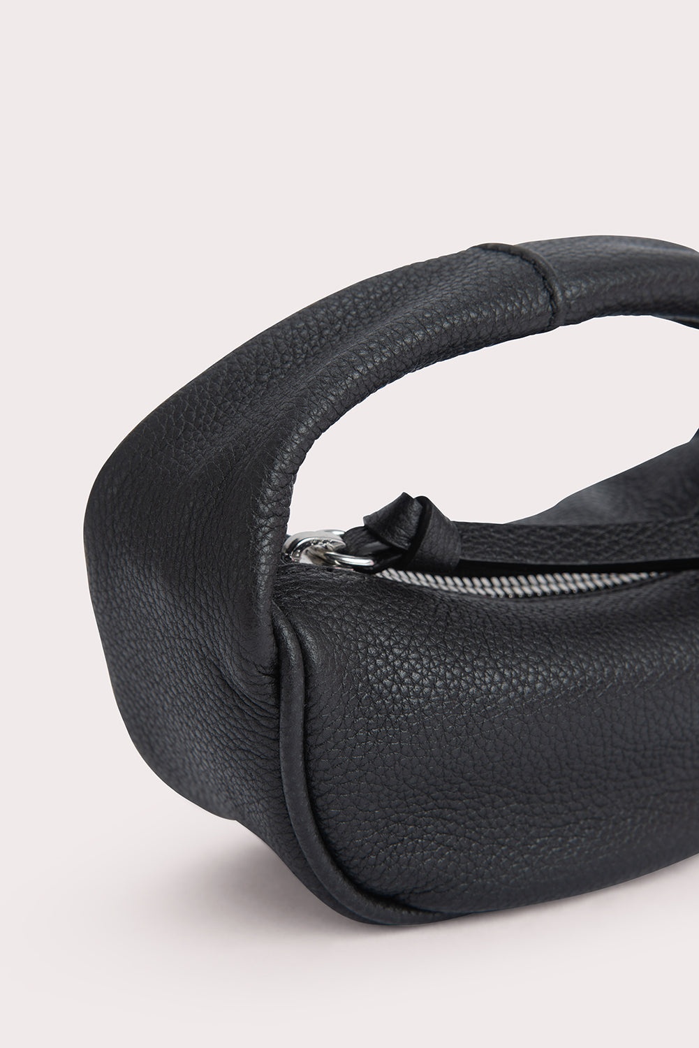 MICRO CUSH BLACK SMALL GRAIN CALF LEATHER - 4