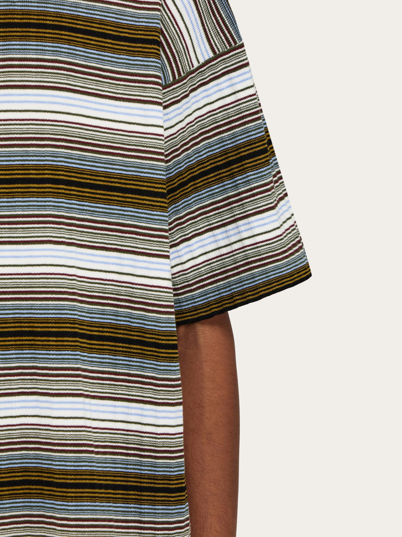 Short sleeved striped polo shirt 5