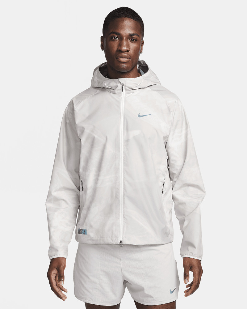 Nike Storm-FIT Running Division Men's Running Jacket 1