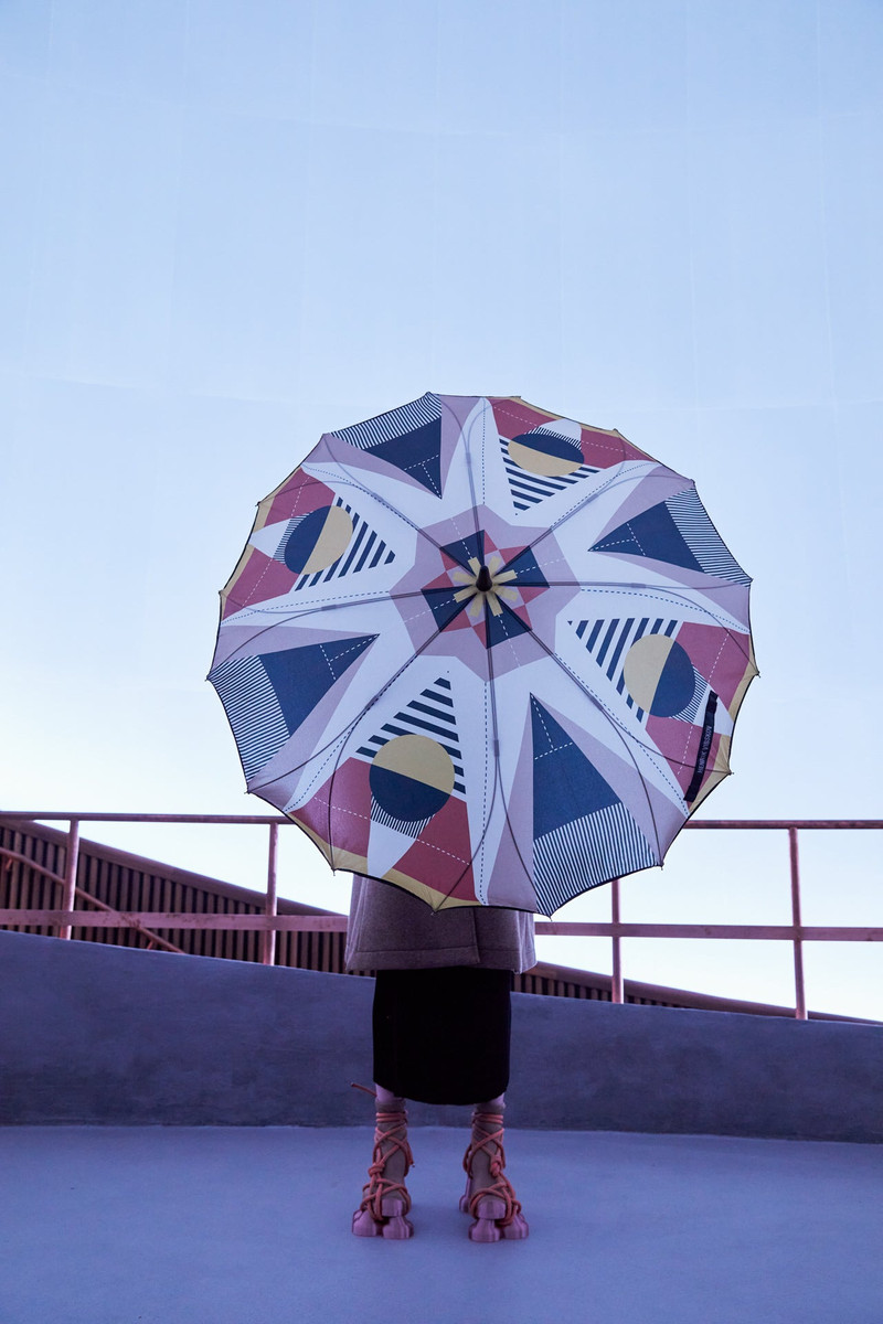 VIBS UMBRELLA - BROWN PAPER PLANE 4
