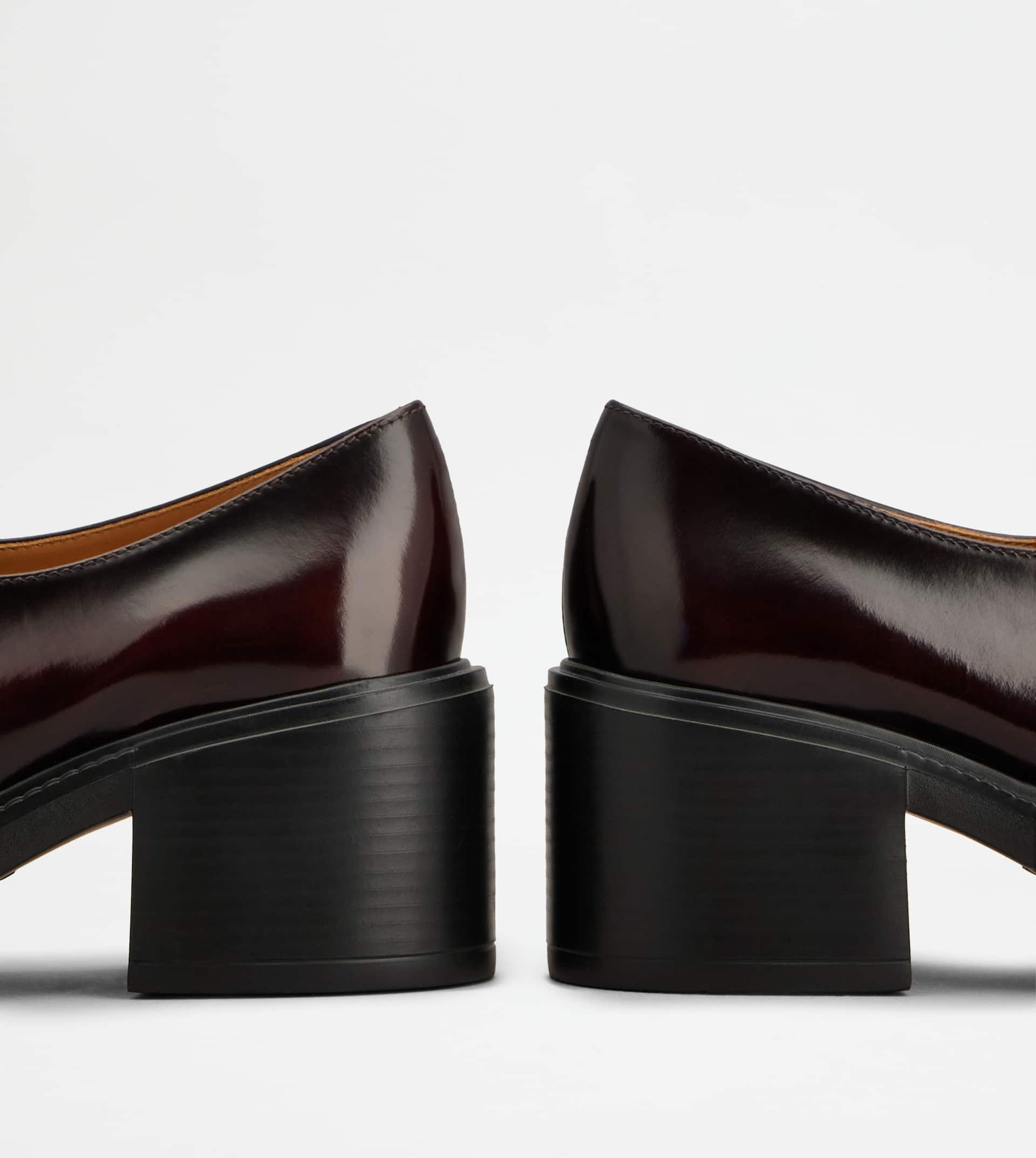 LOAFERS IN LEATHER - BURGUNDY - 5