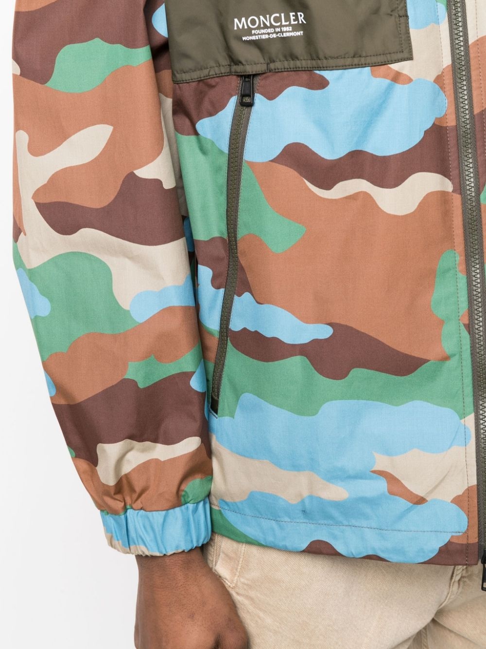 camo-print panelled hooded jacket - 5