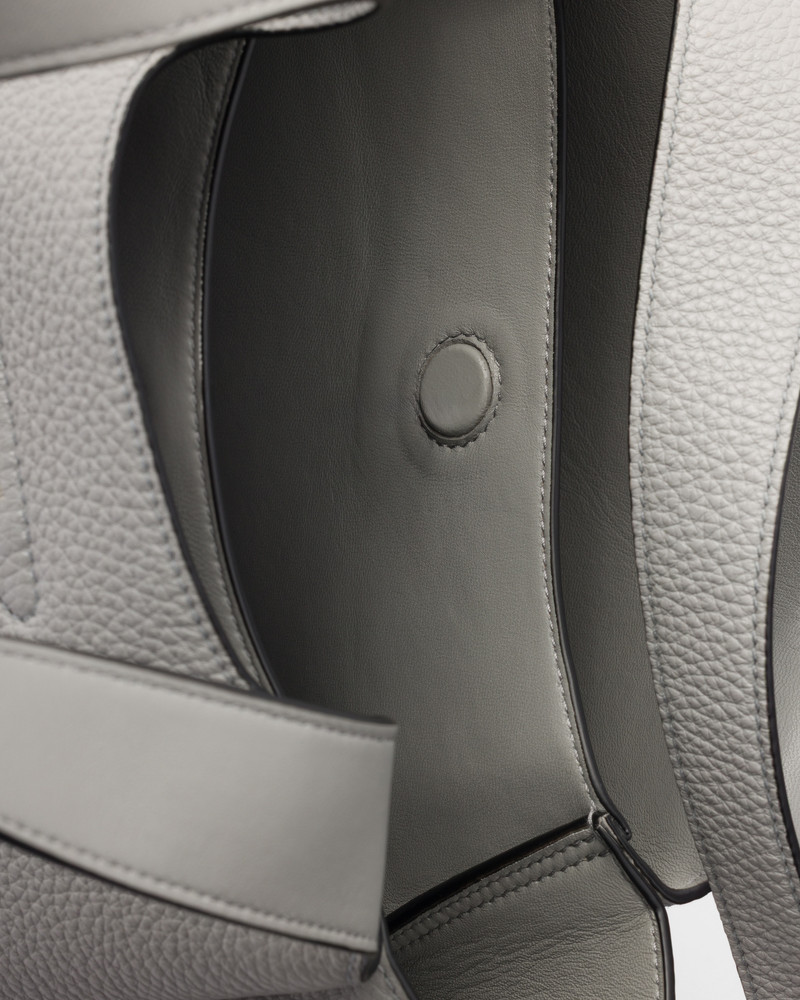 Small leather tote bag 4