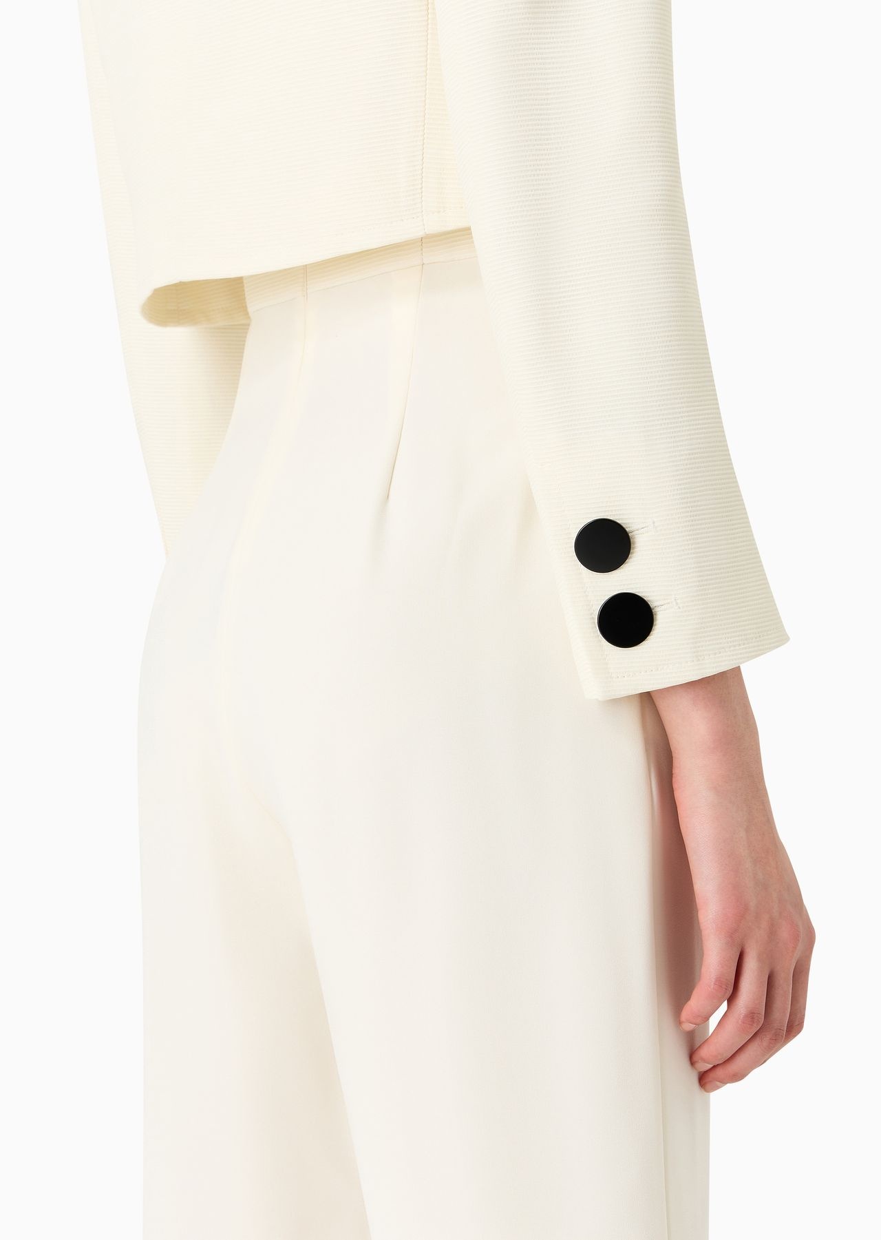 Cropped jacket with lapels in technical faille - 6