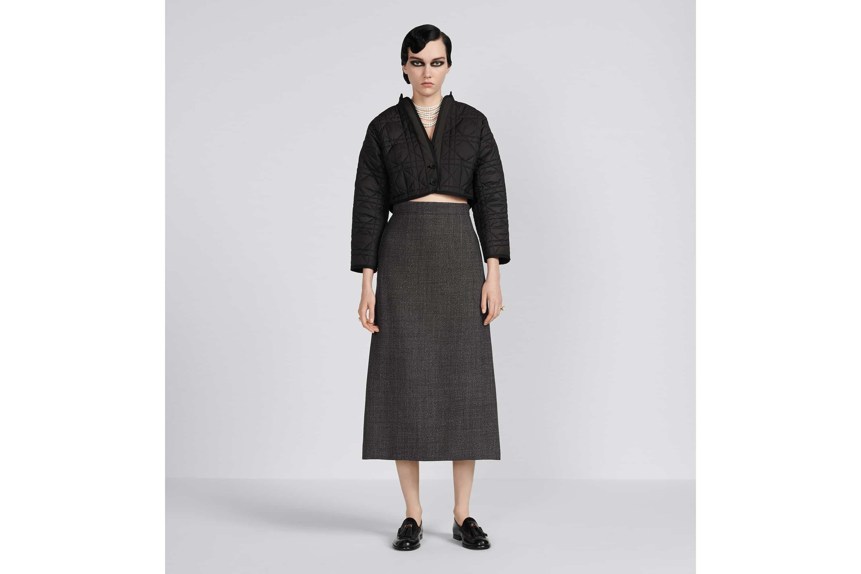 Mid-Length Flared Skirt - 4