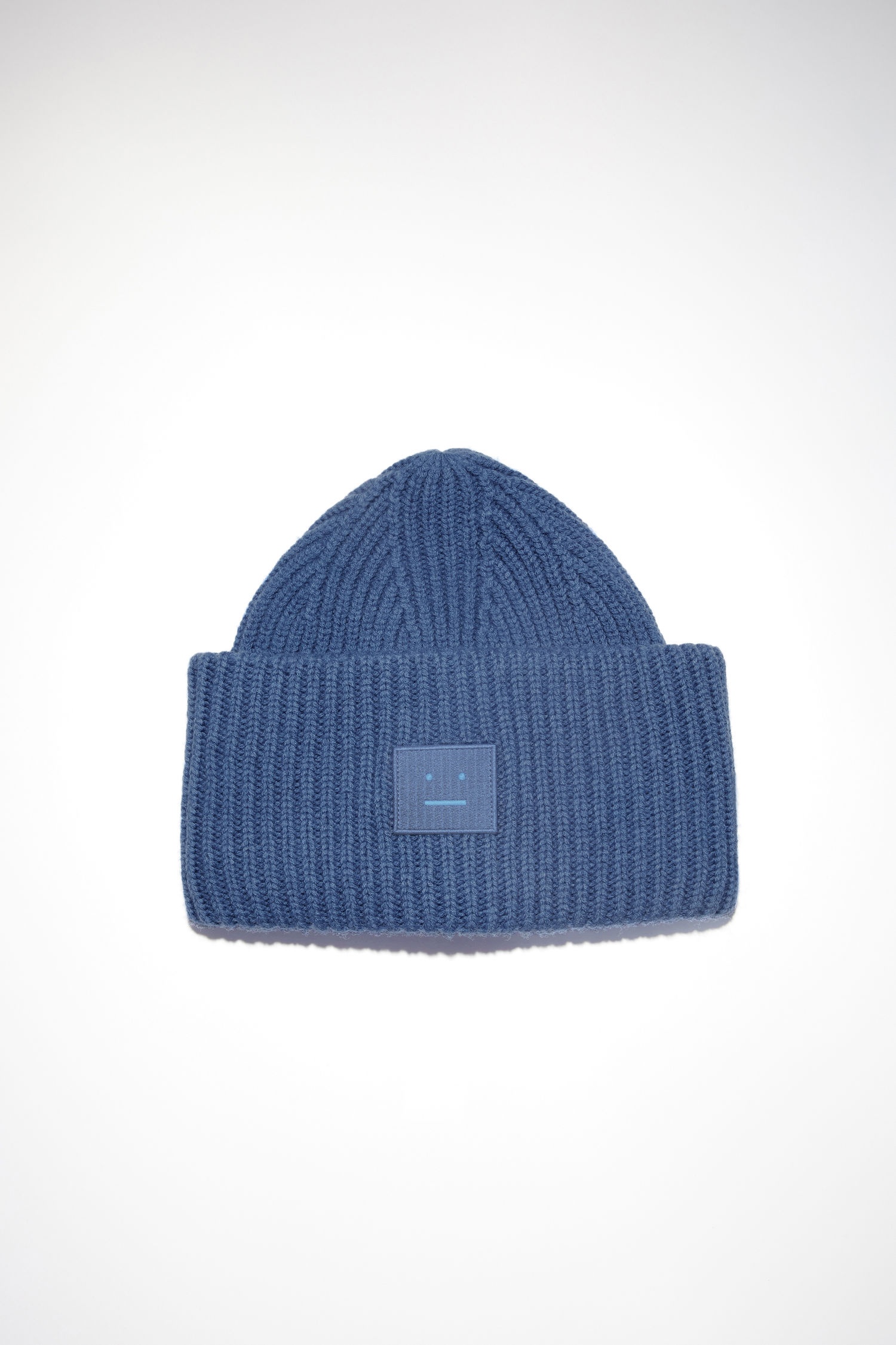 Face logo beanie - Dusty blue - 1