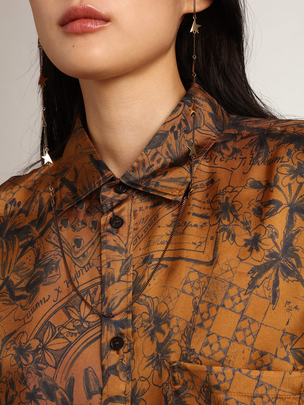 Women's golden brown boyfriend shirt with notebook print - 5