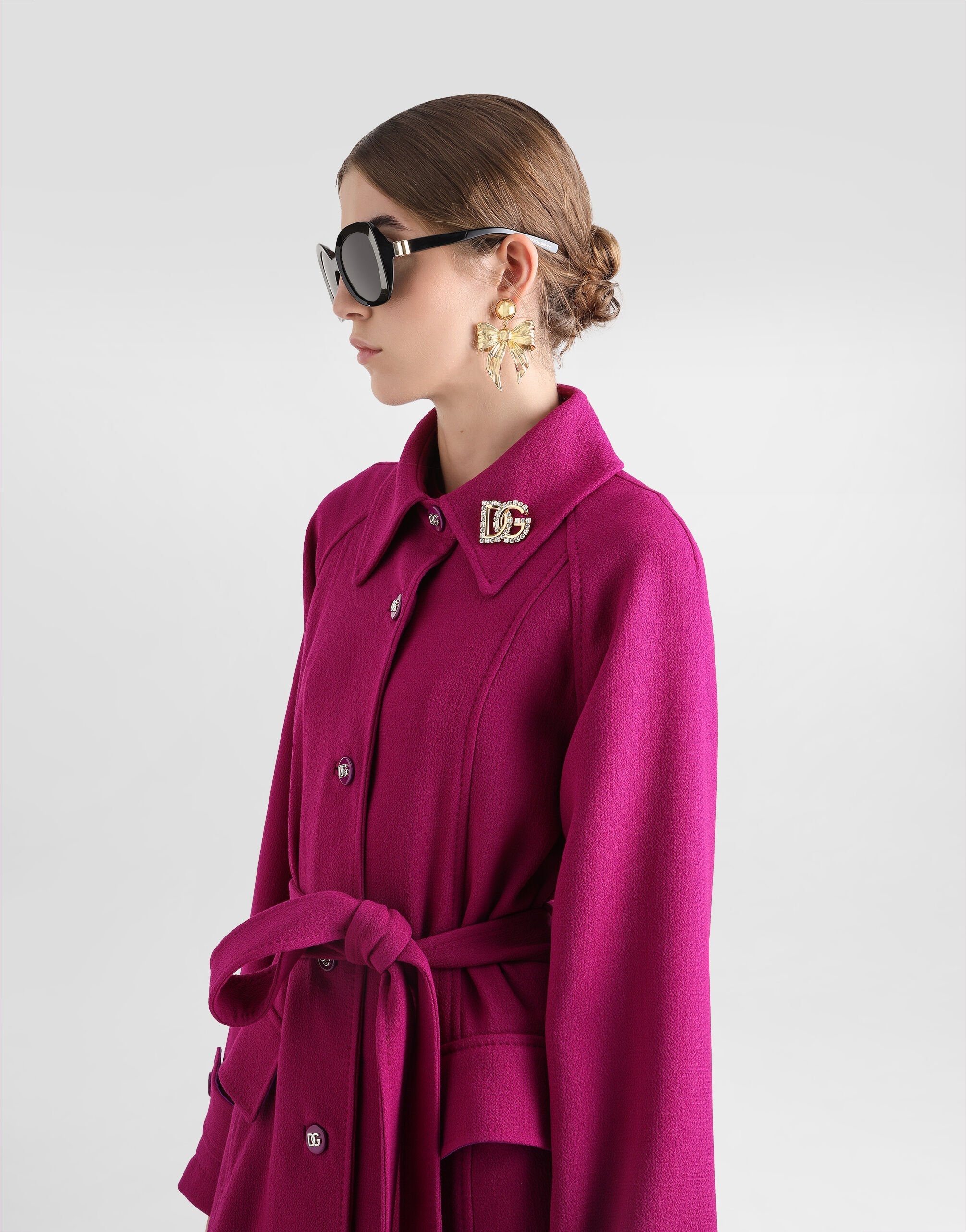 Single-breasted wool crepe coat with belt - 4
