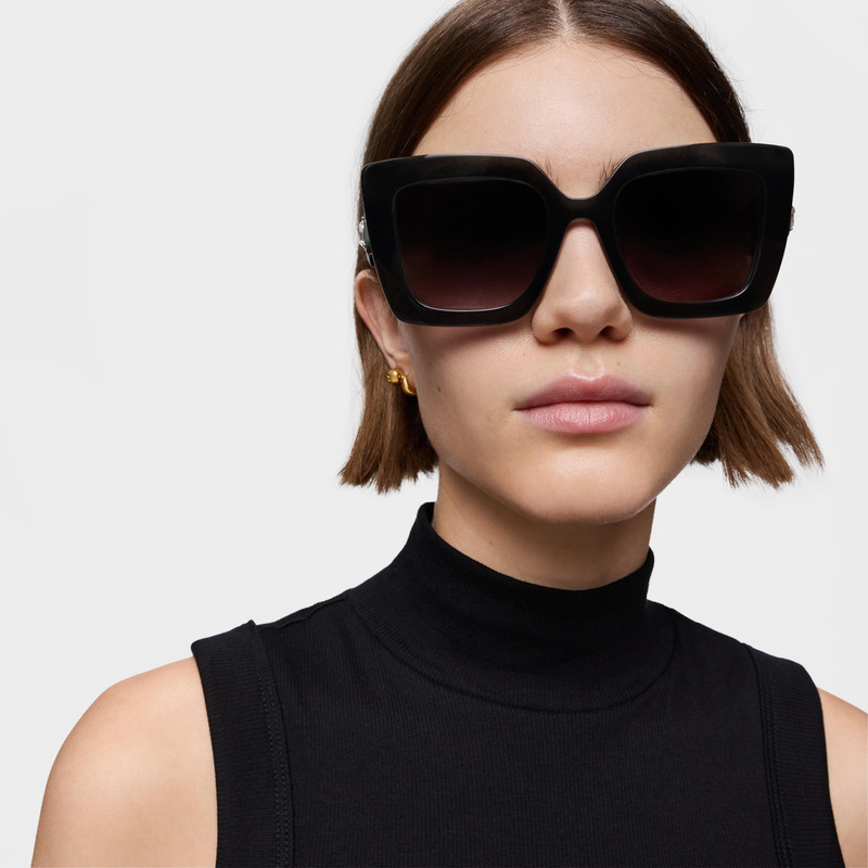 TOUS Green Sunglasses TOUS Faceted Stone outlook