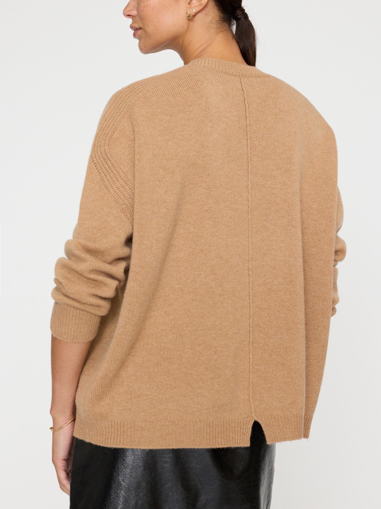 The James Vee Sweater - 5