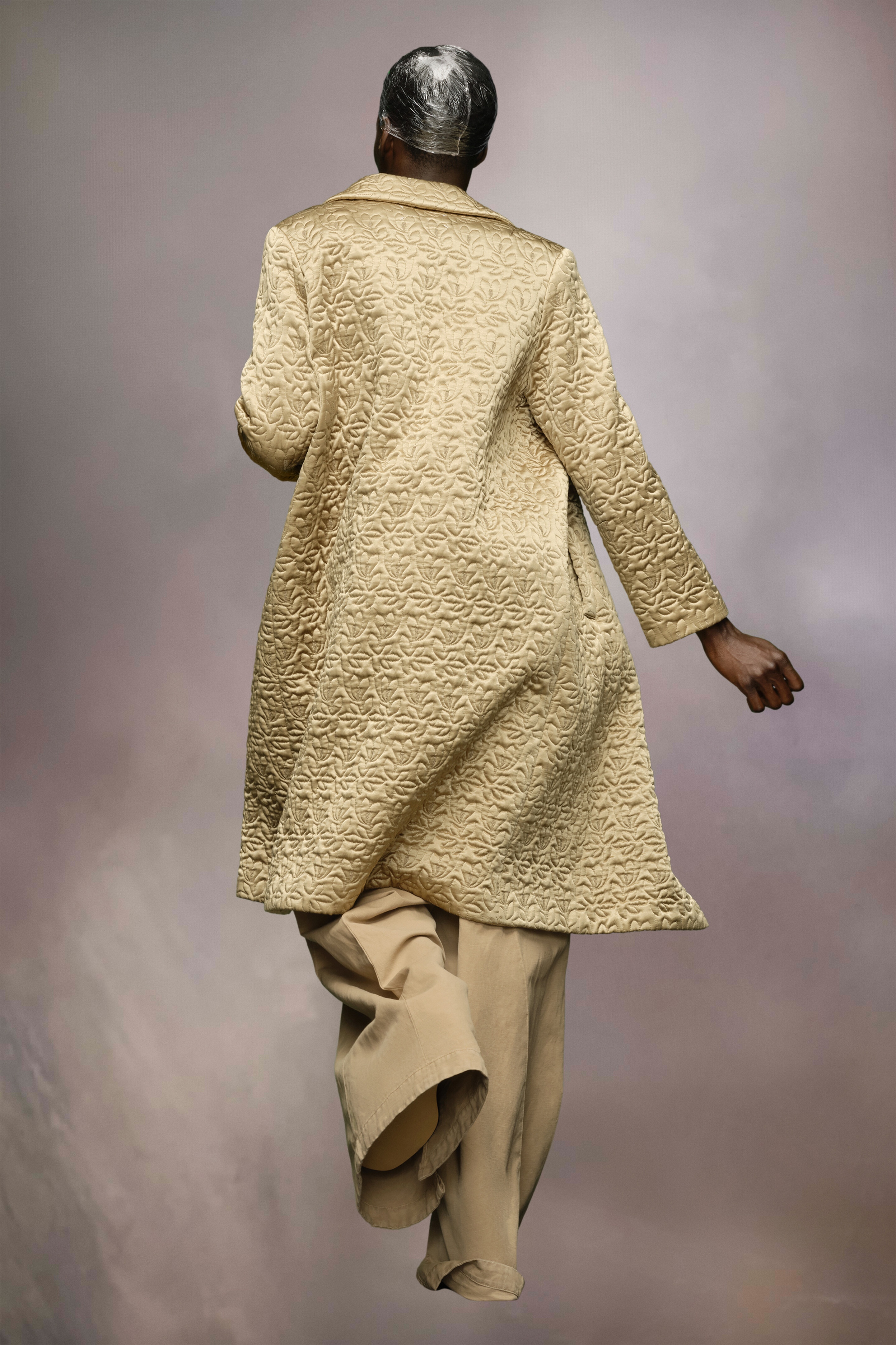 Quilted satin coat - 6