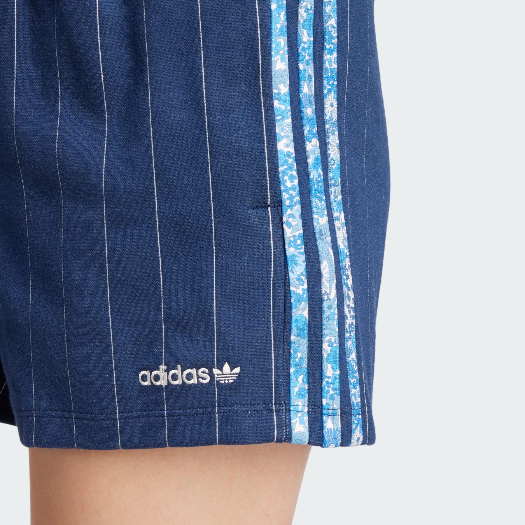 adidas Originals x Liberty London Tonal Sprinter Shorts - 5