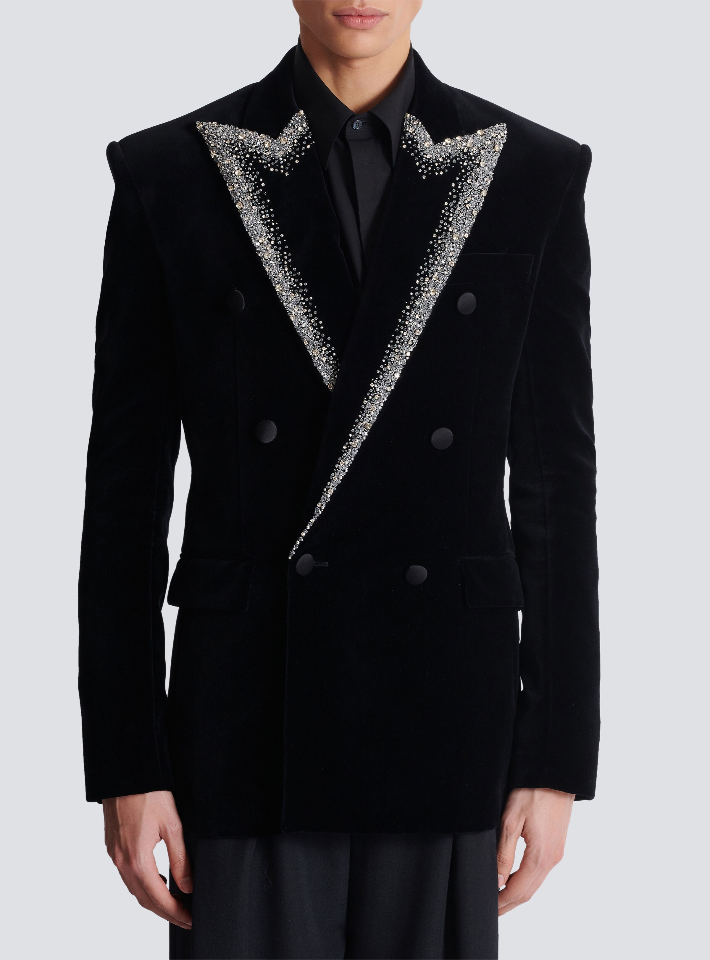 Velvet jacket with embroidered collar - 5