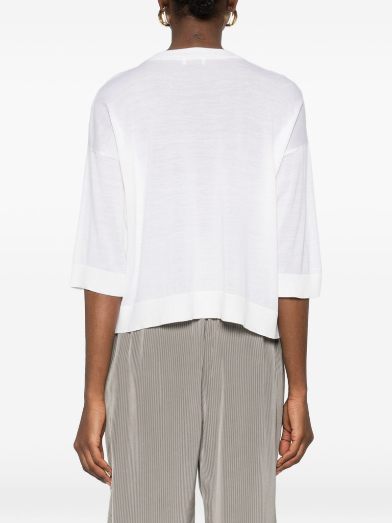 round-neck T-shirt 4