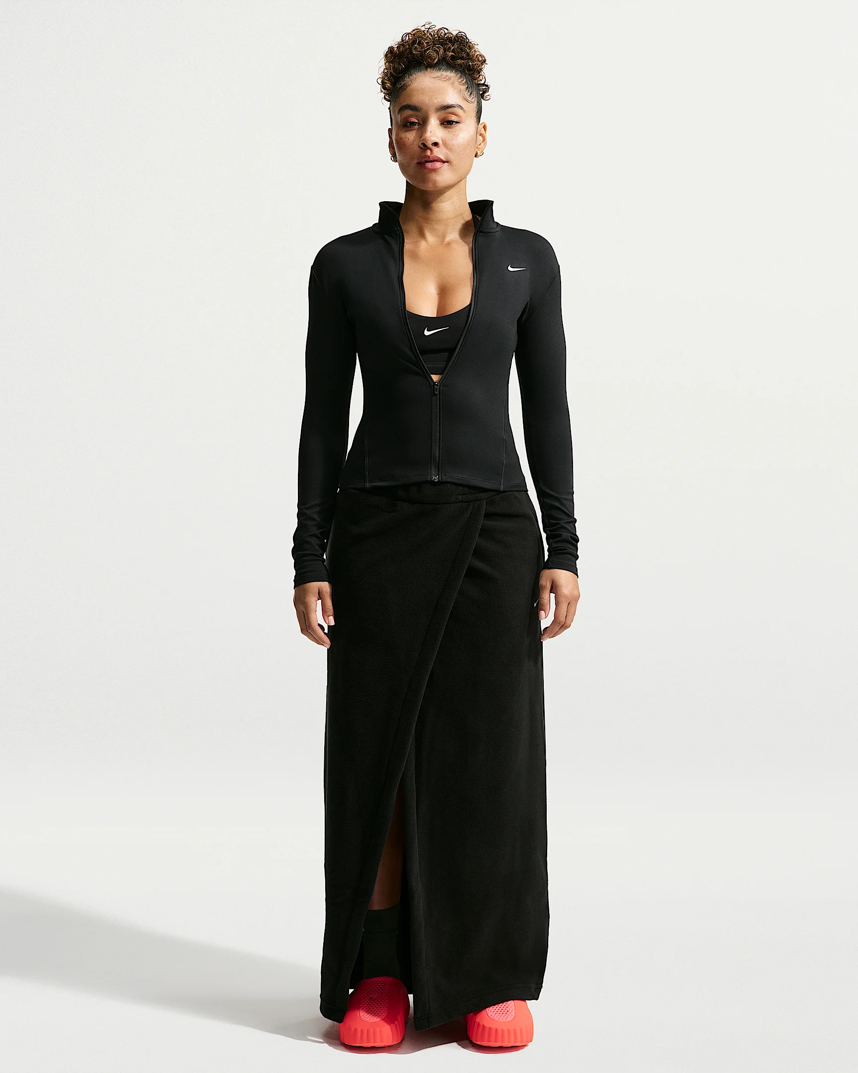 Nike One Women's Therma-FIT Mid-Rise Fleece Maxi Skirt - 1
