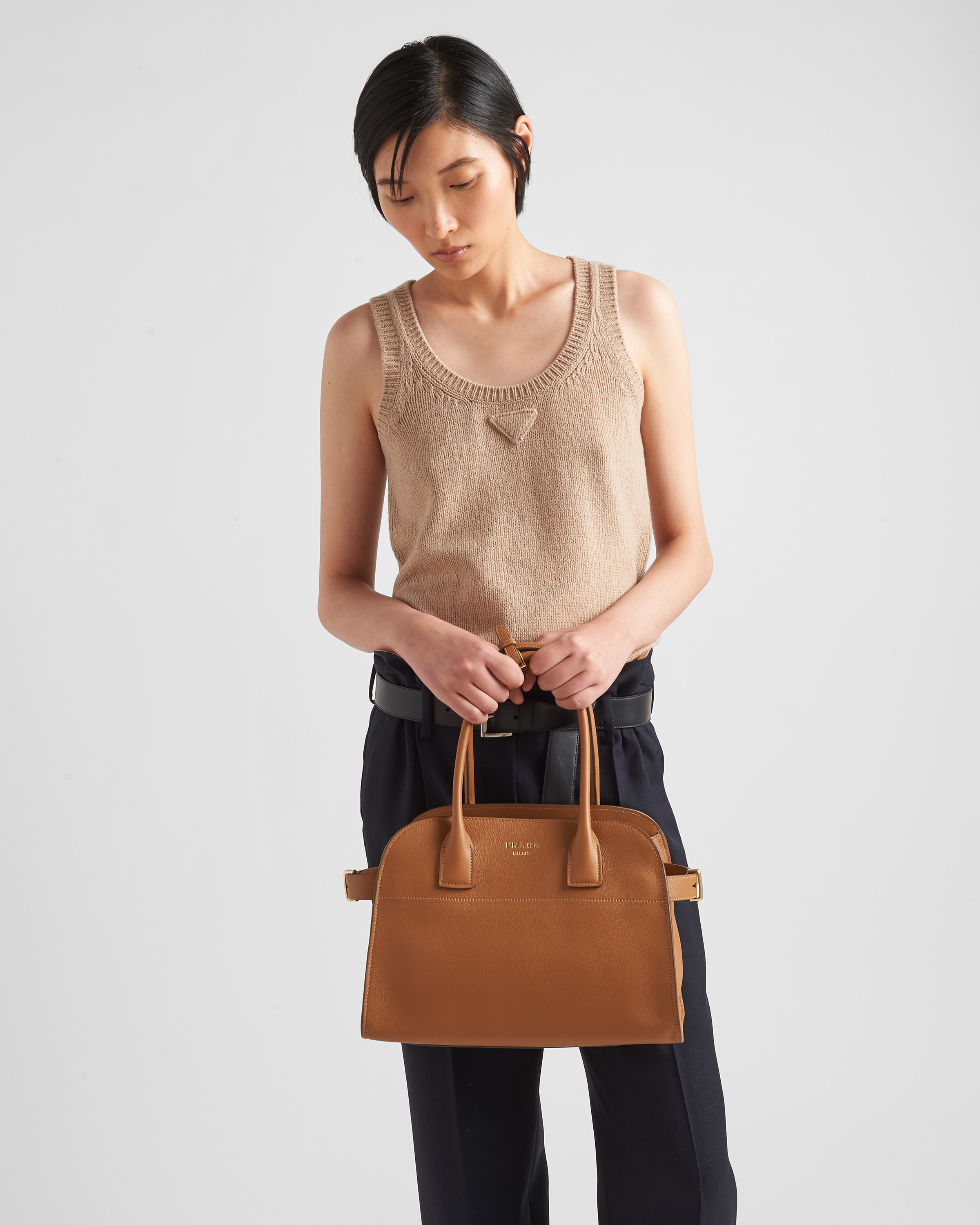 Medium leather tote bag - 2