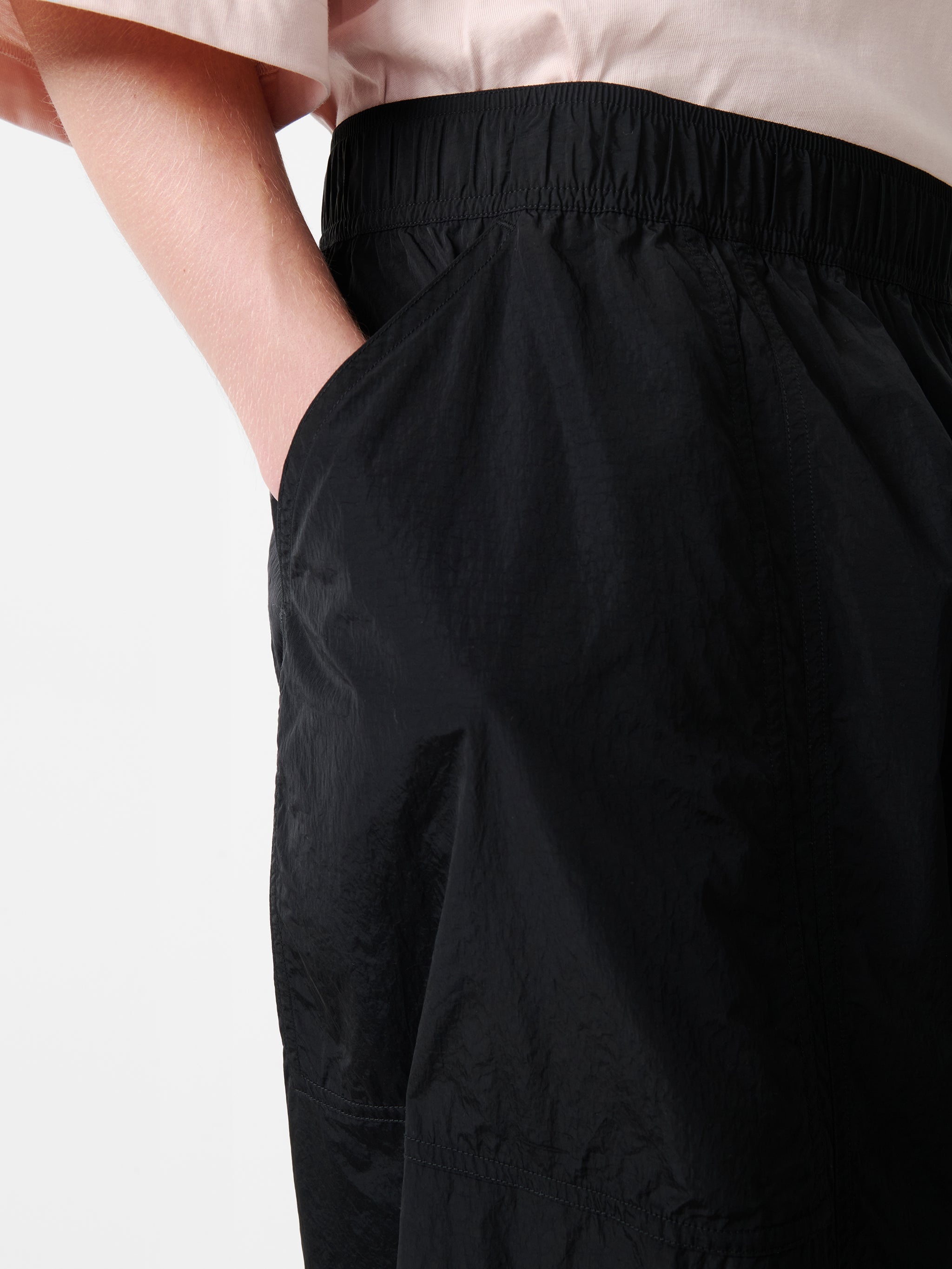 Ashi Pant - 6