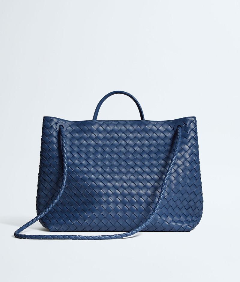 Bottega Veneta Large Andiamo outlook