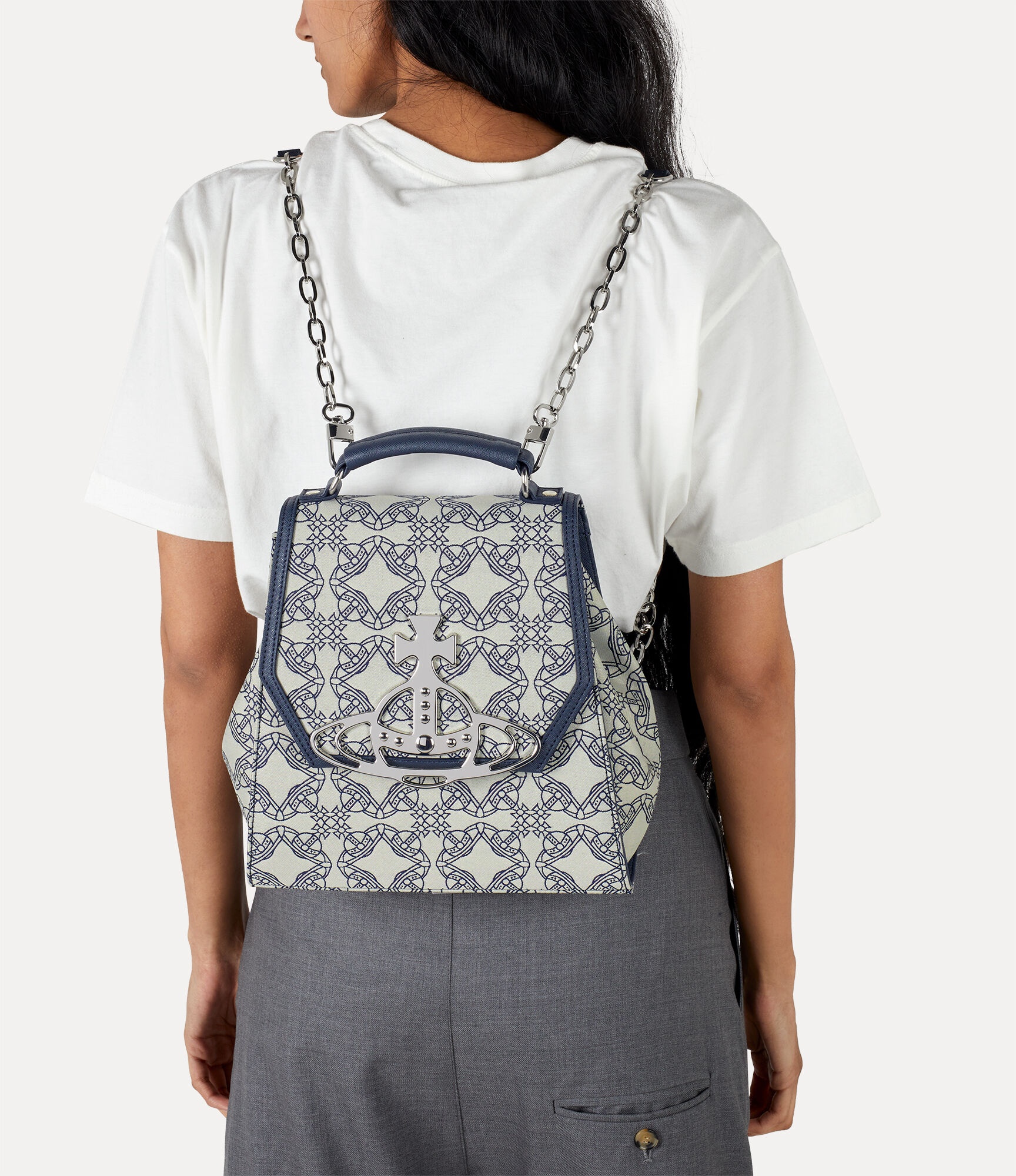 GRACE BACKPACK WITH CHAIN STRAP - 2