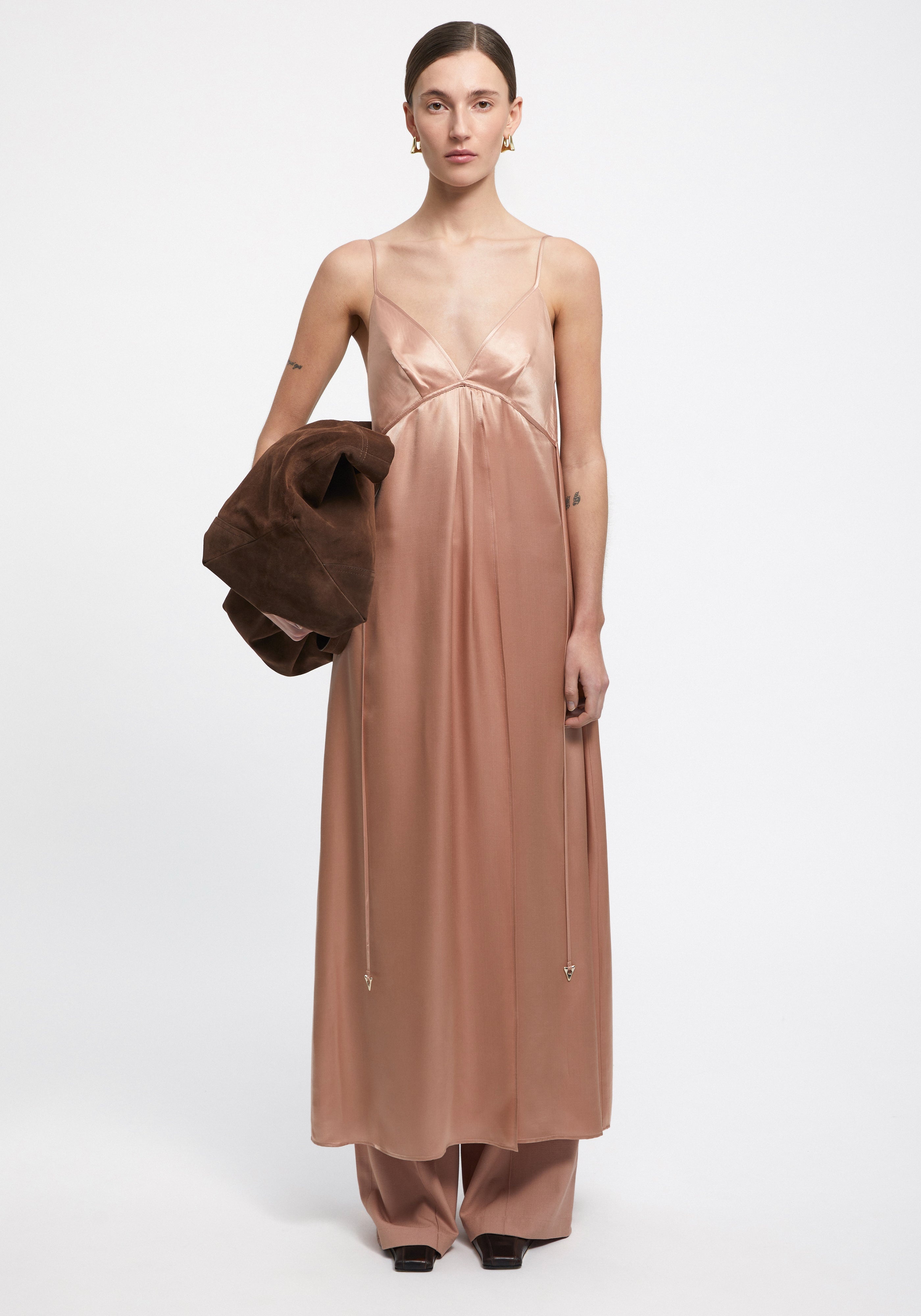 FELICITA
Satin A-line maxi dress - 2