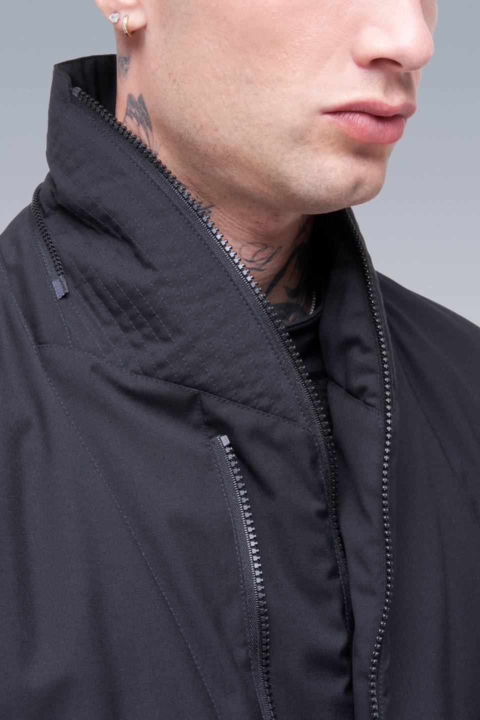 J29-LP 2L Loro Piana® Storm System® Climashield® Modular Blazer Black - 13