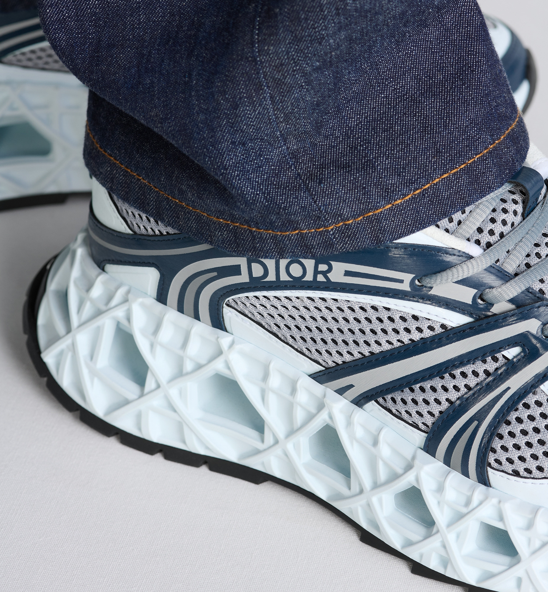 B35 NXXT Sneaker - 3