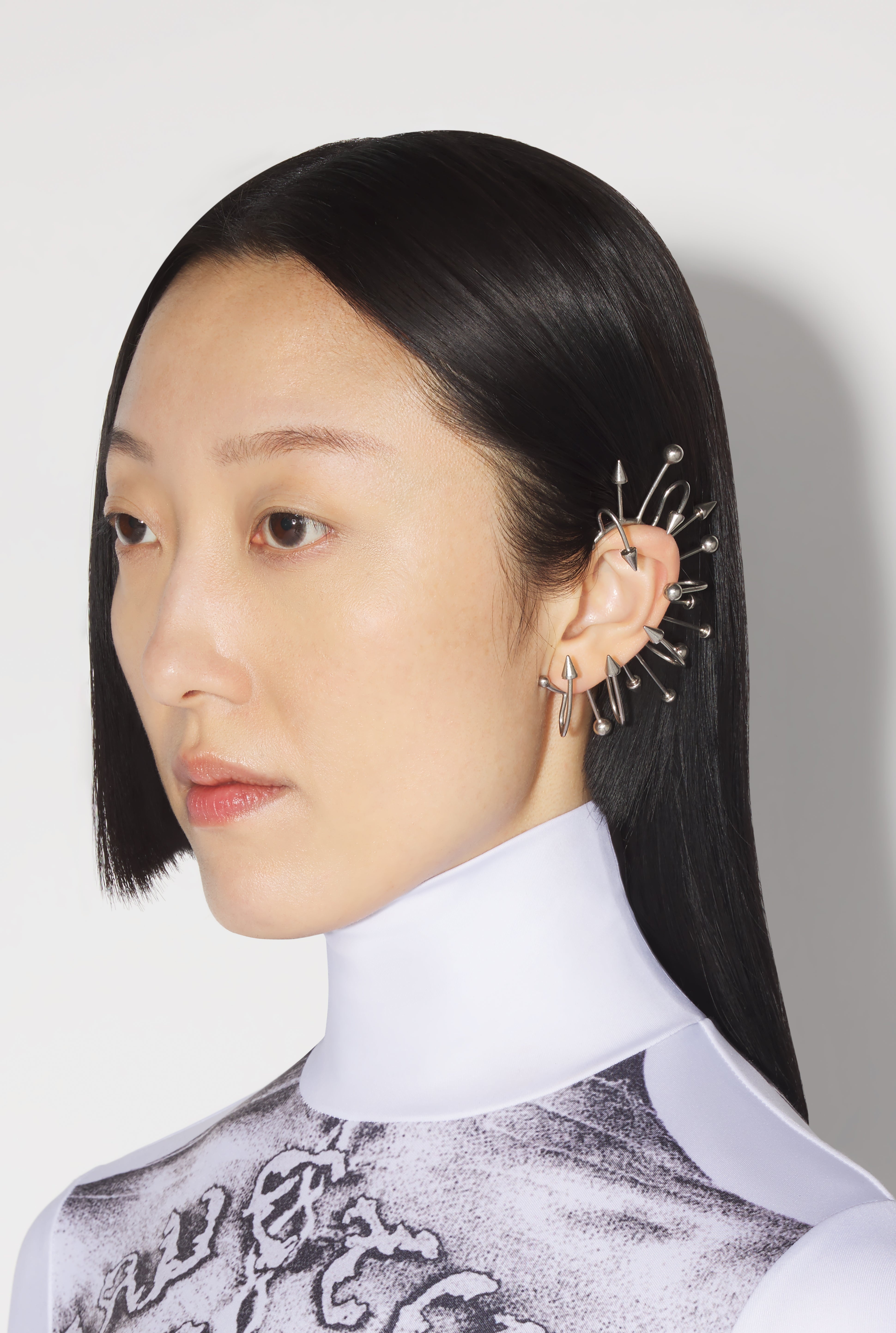 THE SPIKE EAR CUFF - 1