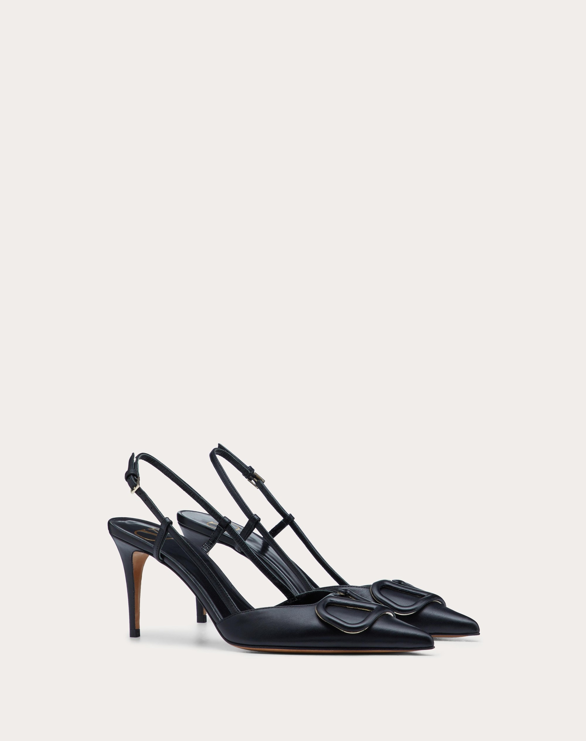 VLogo 80 patent leather slingback pumps