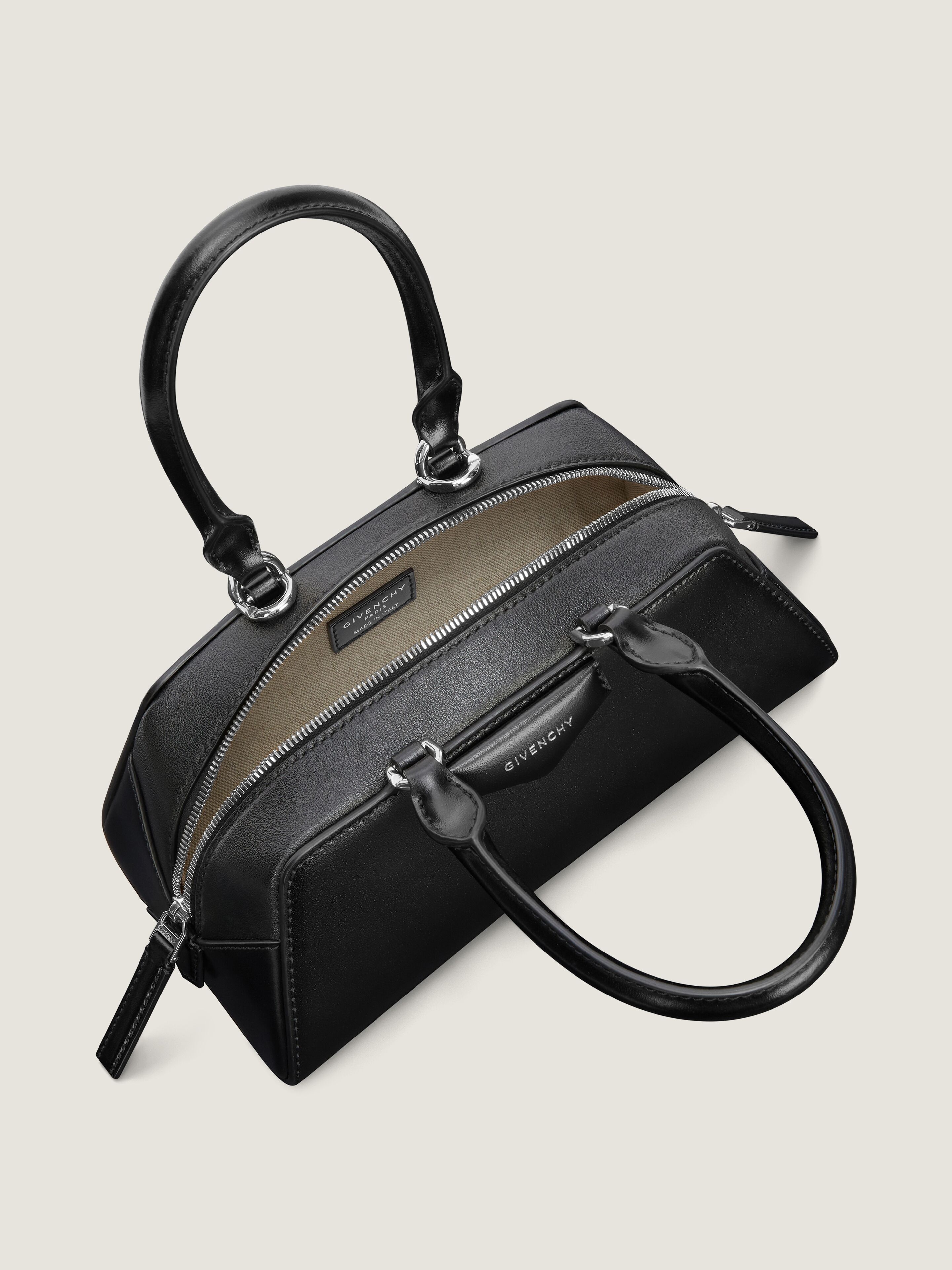 MINI ANTIGONA CUBE EAST-WEST BAG IN BOX LEATHER - 5