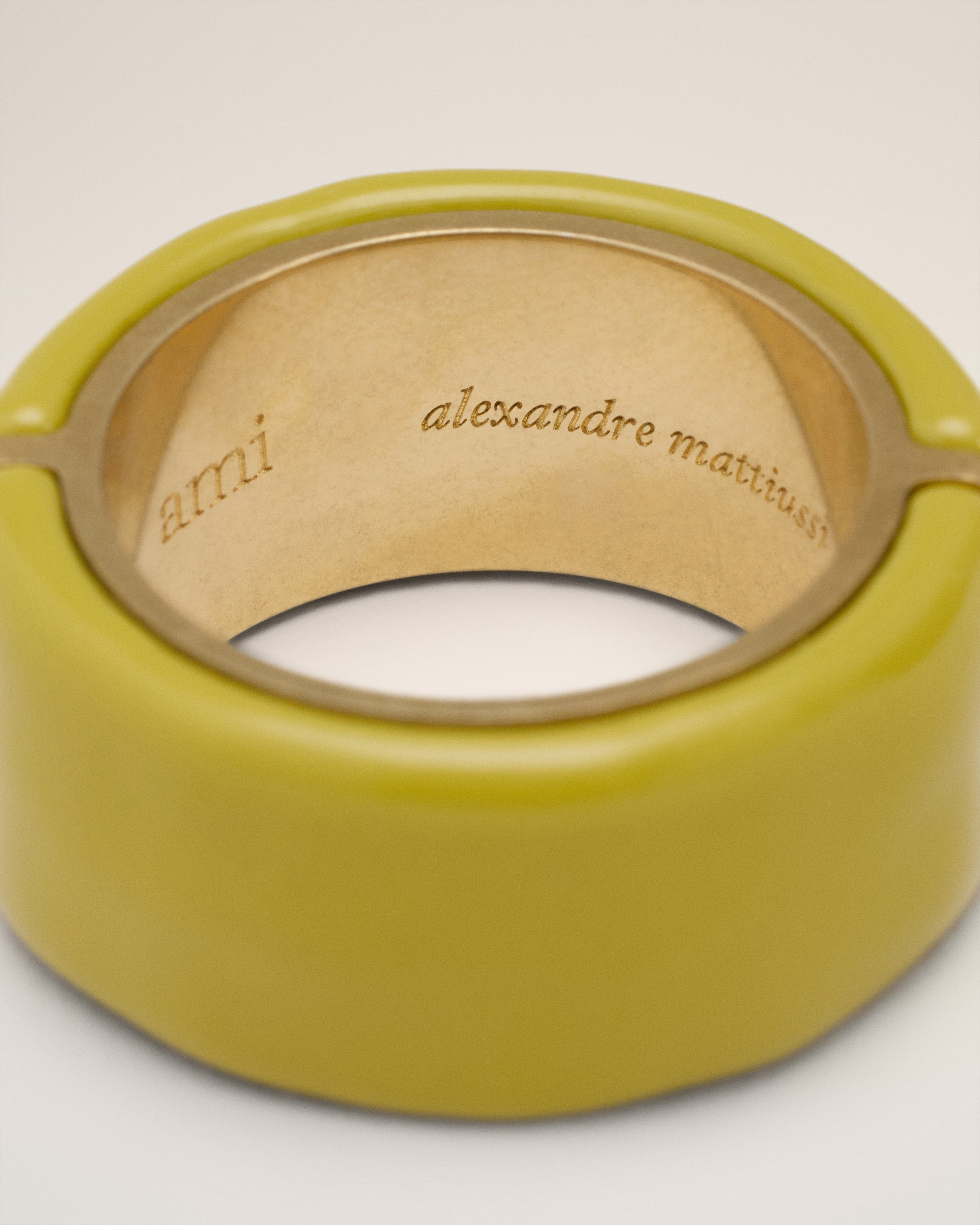 GREEN BRASS HAMMERED LACQUERED RING - 3