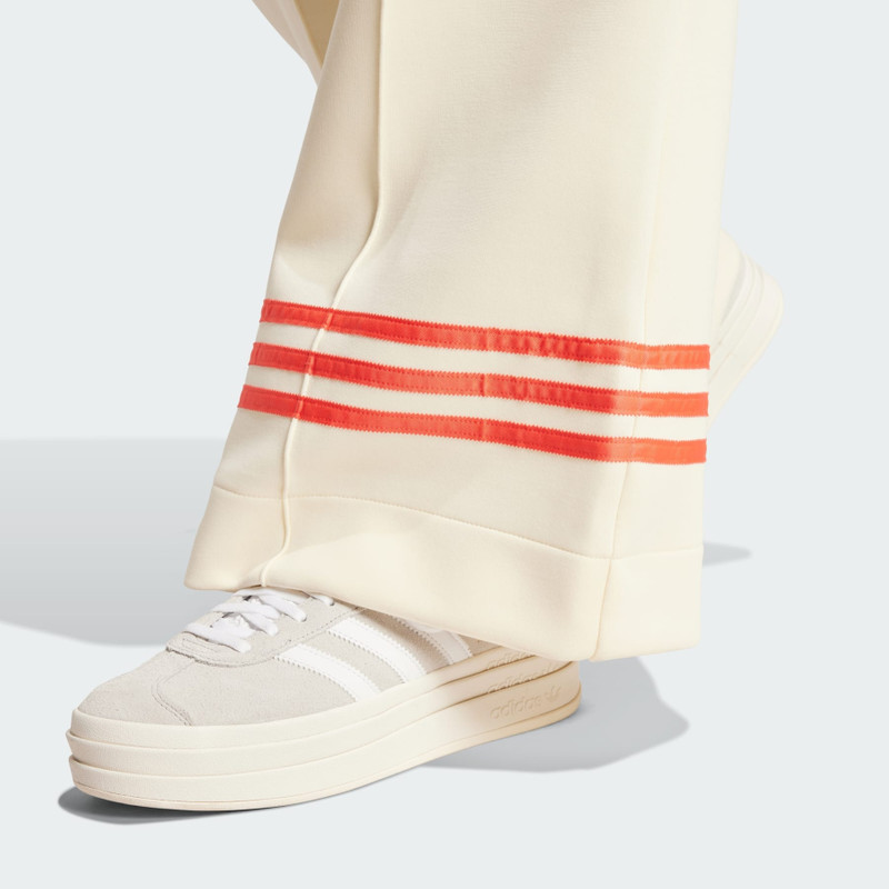 Adicolor Neuclassics Track Pants 5