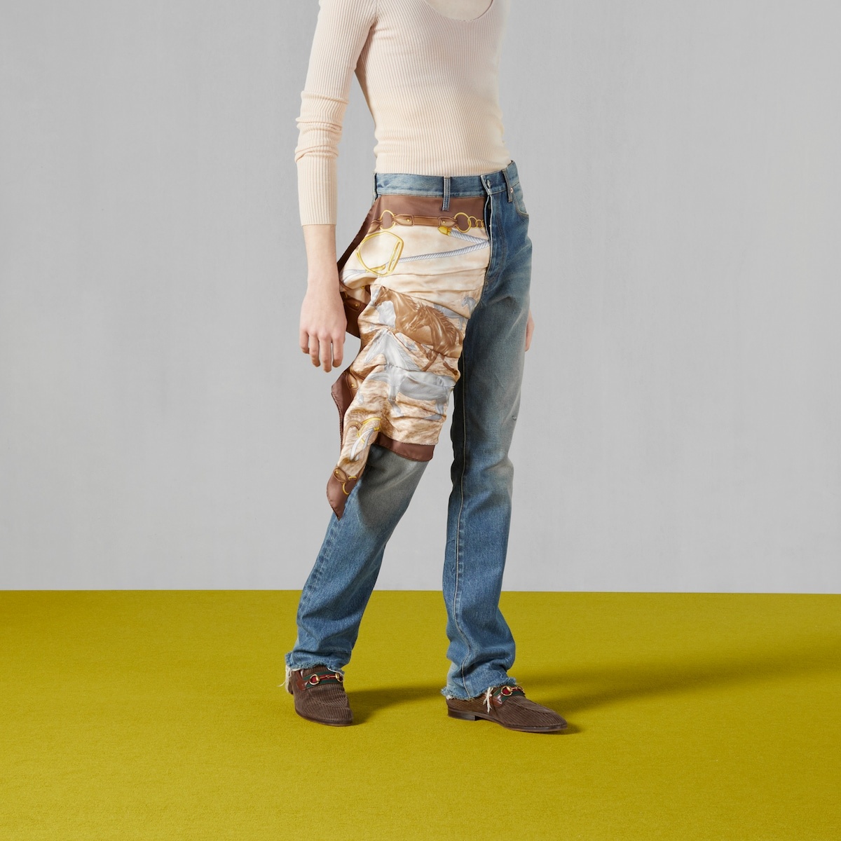 Denim pant with carré detail - 6