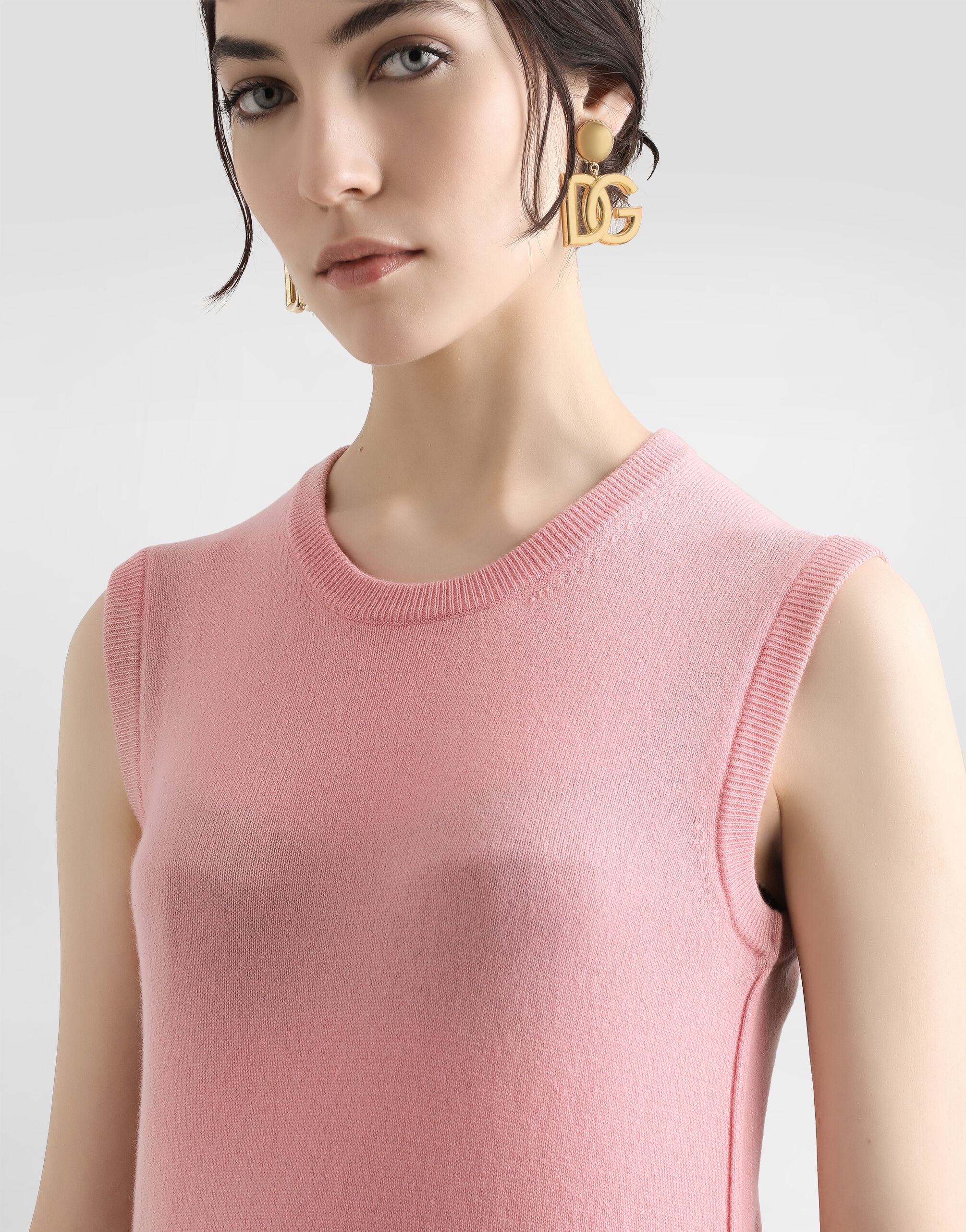 Cashmere tank top with inside-out seams - 4