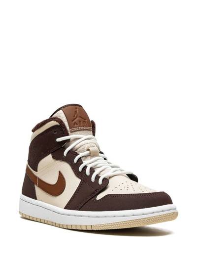 Jordan Air Jordan 1 Mid SE sneakers outlook