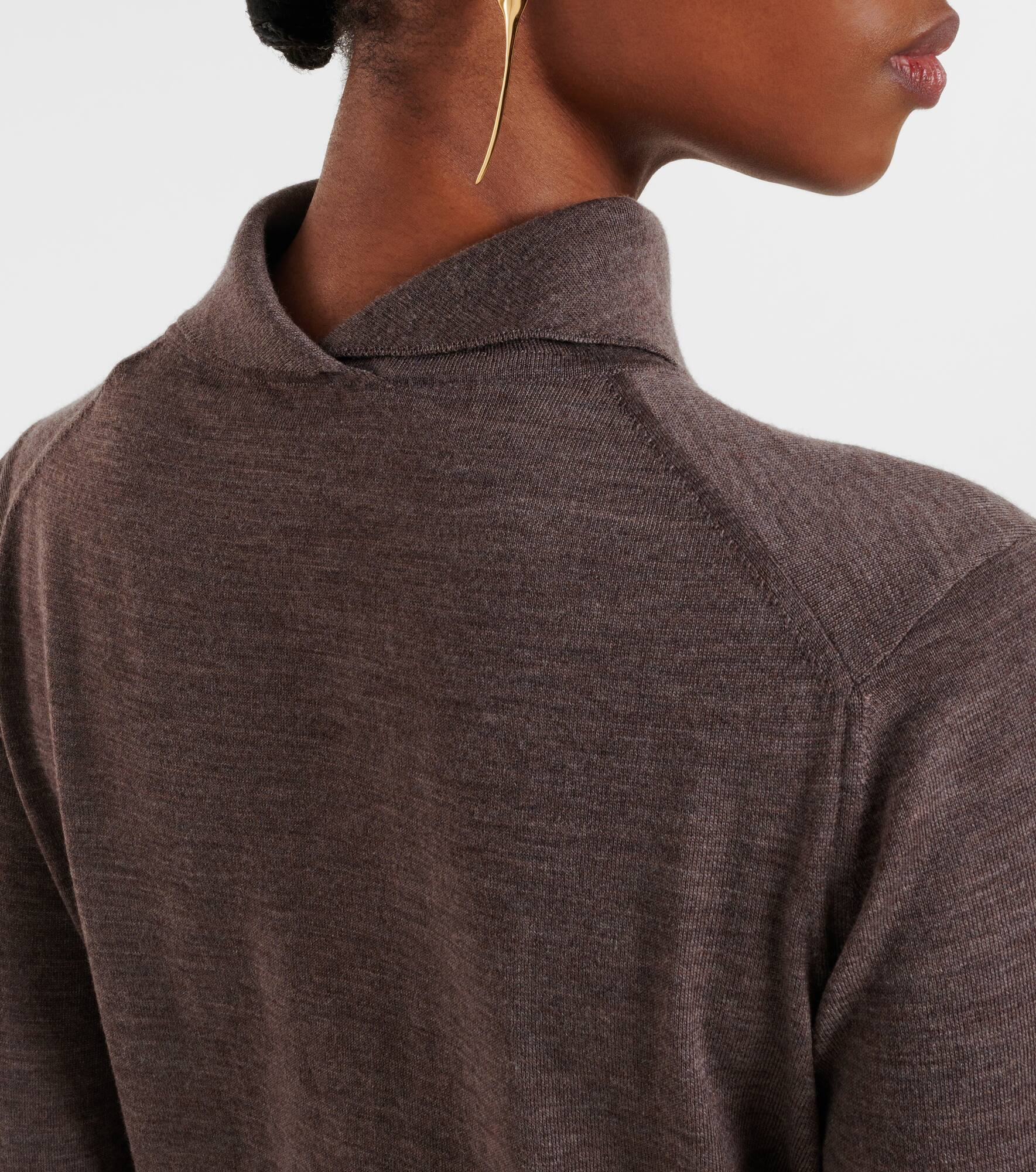 Wool turtleneck sweater - 5
