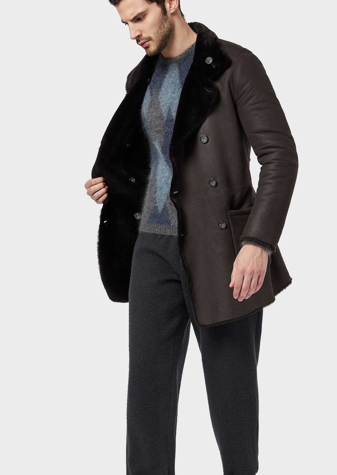 Reversible, double-breasted sheepskin pea coat - 2