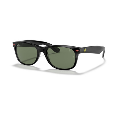 Ray-Ban RB2132M Scuderia Ferrari Collection outlook