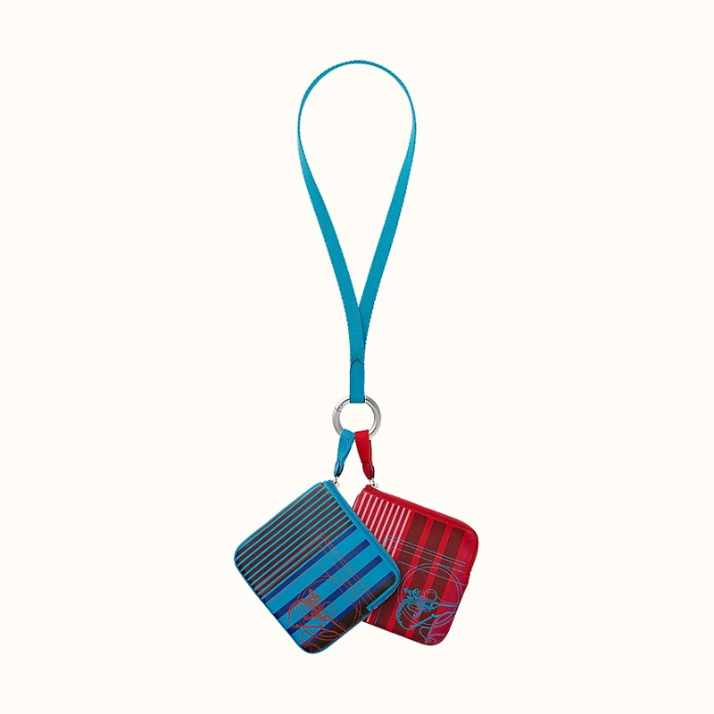 Carre Pocket pouch 3