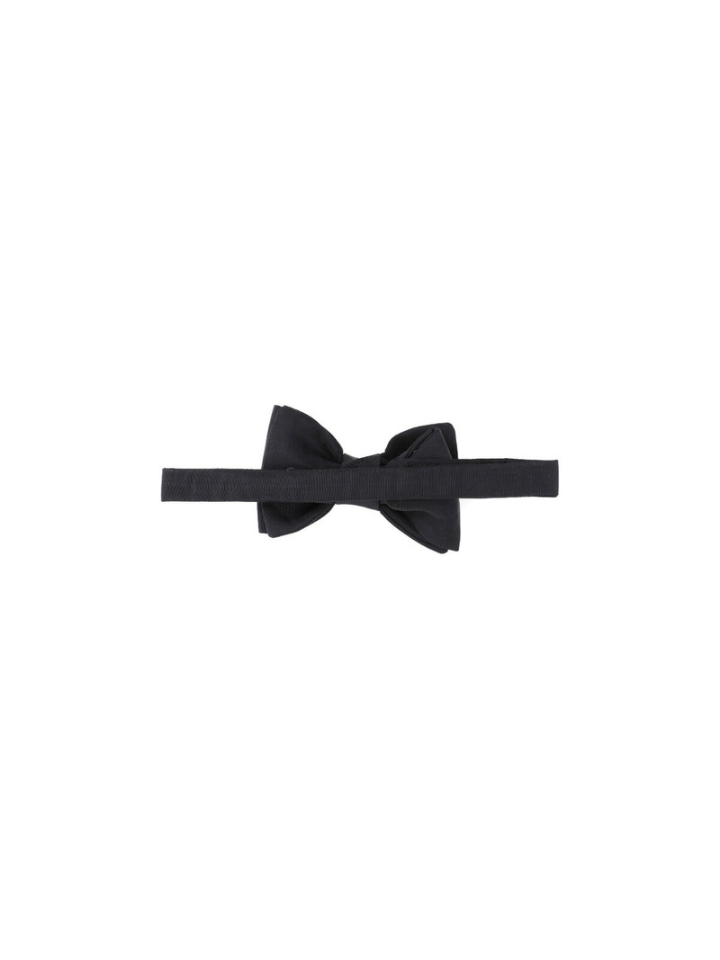 TOM FORD SILK BOW TIE outlook