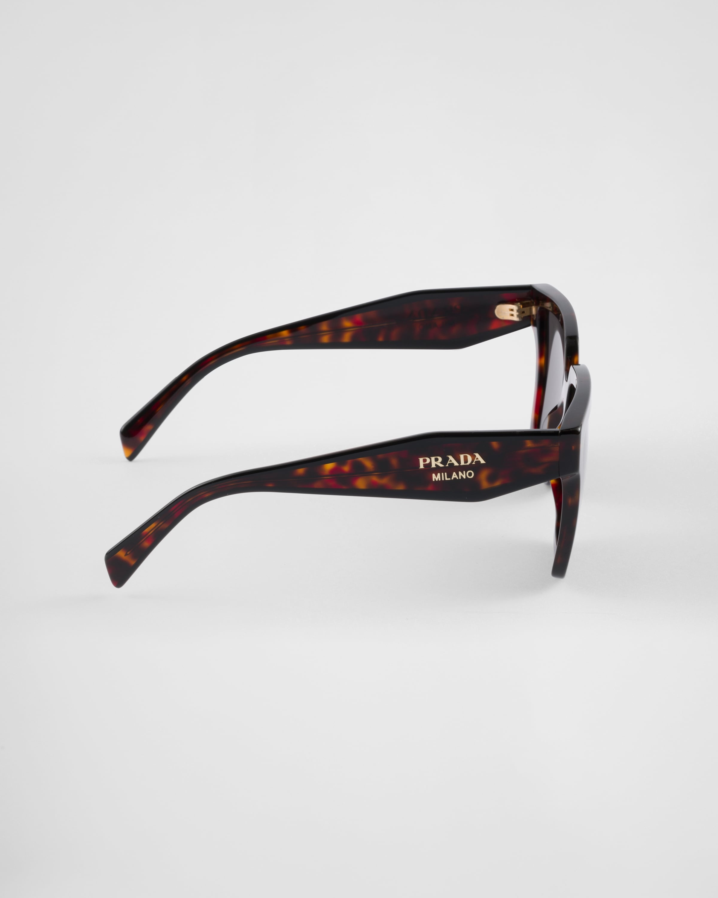Sunglasses with Prada logo - 4