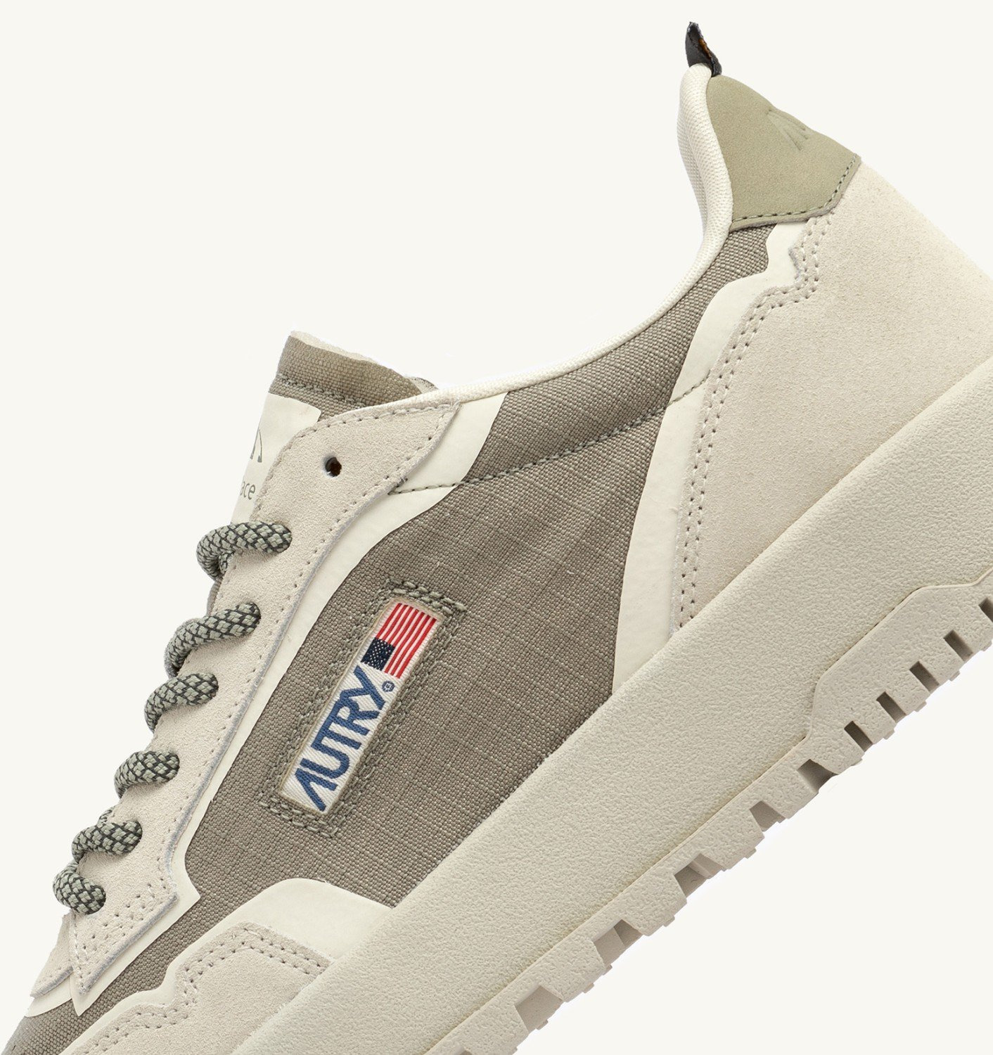 WILDPACE LOW SNEAKERS IN ELMOND AND WHITE CORDURA AND SUEDE - 6