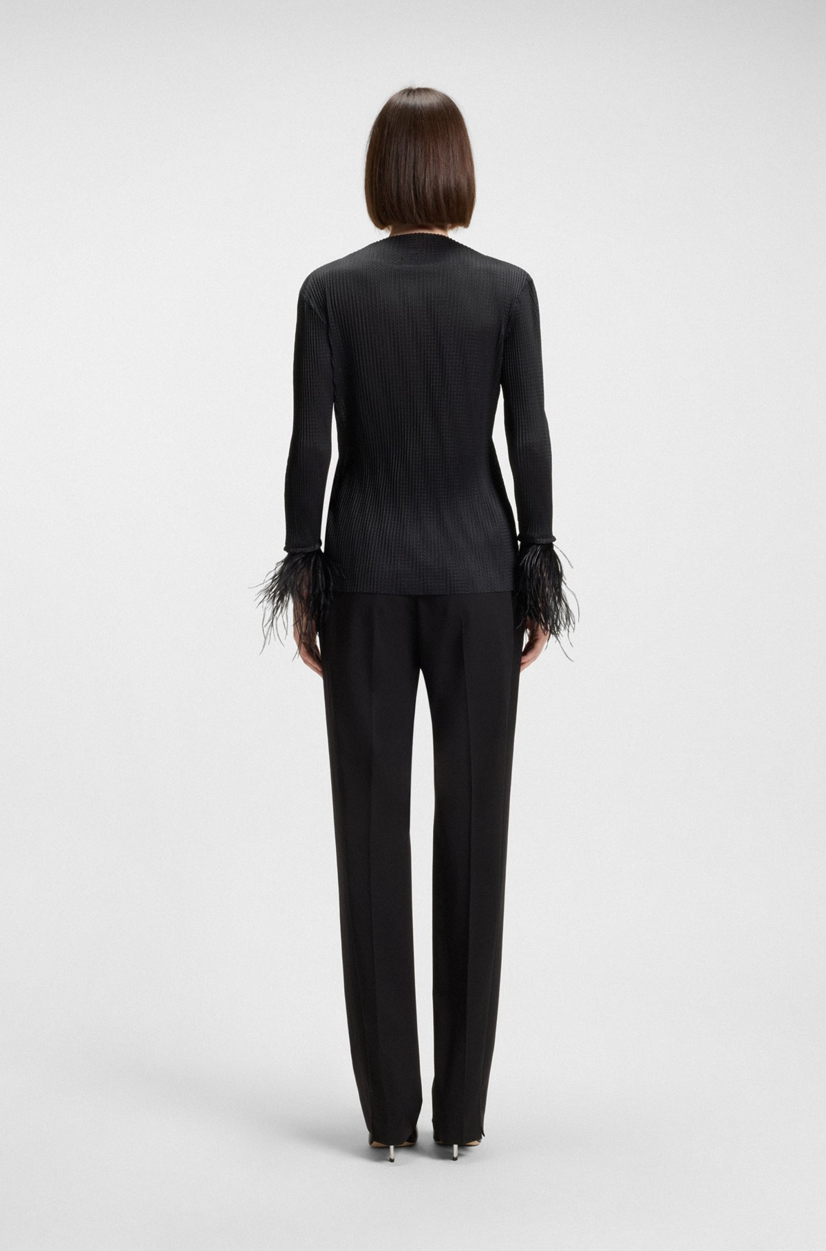 PLISSÉ JACQUARD TOP WITH DETACHABLE FEATHER CUFF TRIMS - 4