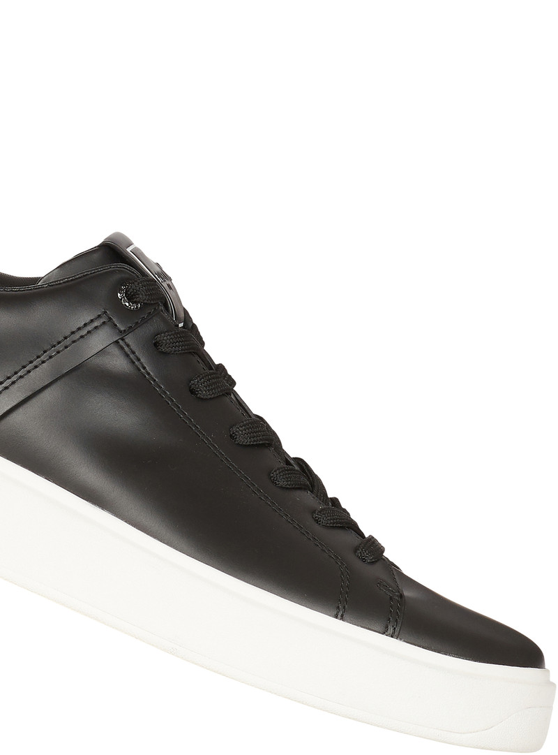 B-Court leather trainers 6