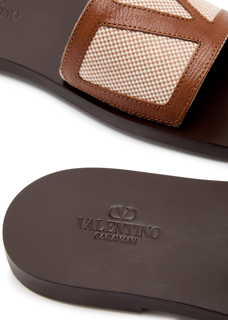 Valentino Garavani Viva Vlogo Leather Sliders - 4