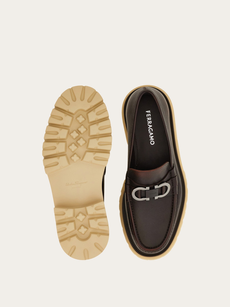 Moccasin with Gancini ornament 5