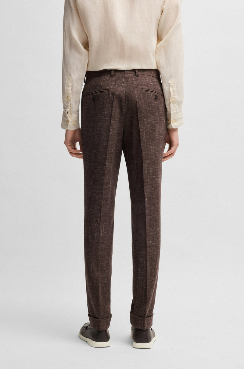 TWO-PIECE SUIT IN PATTERNED TWEED 7