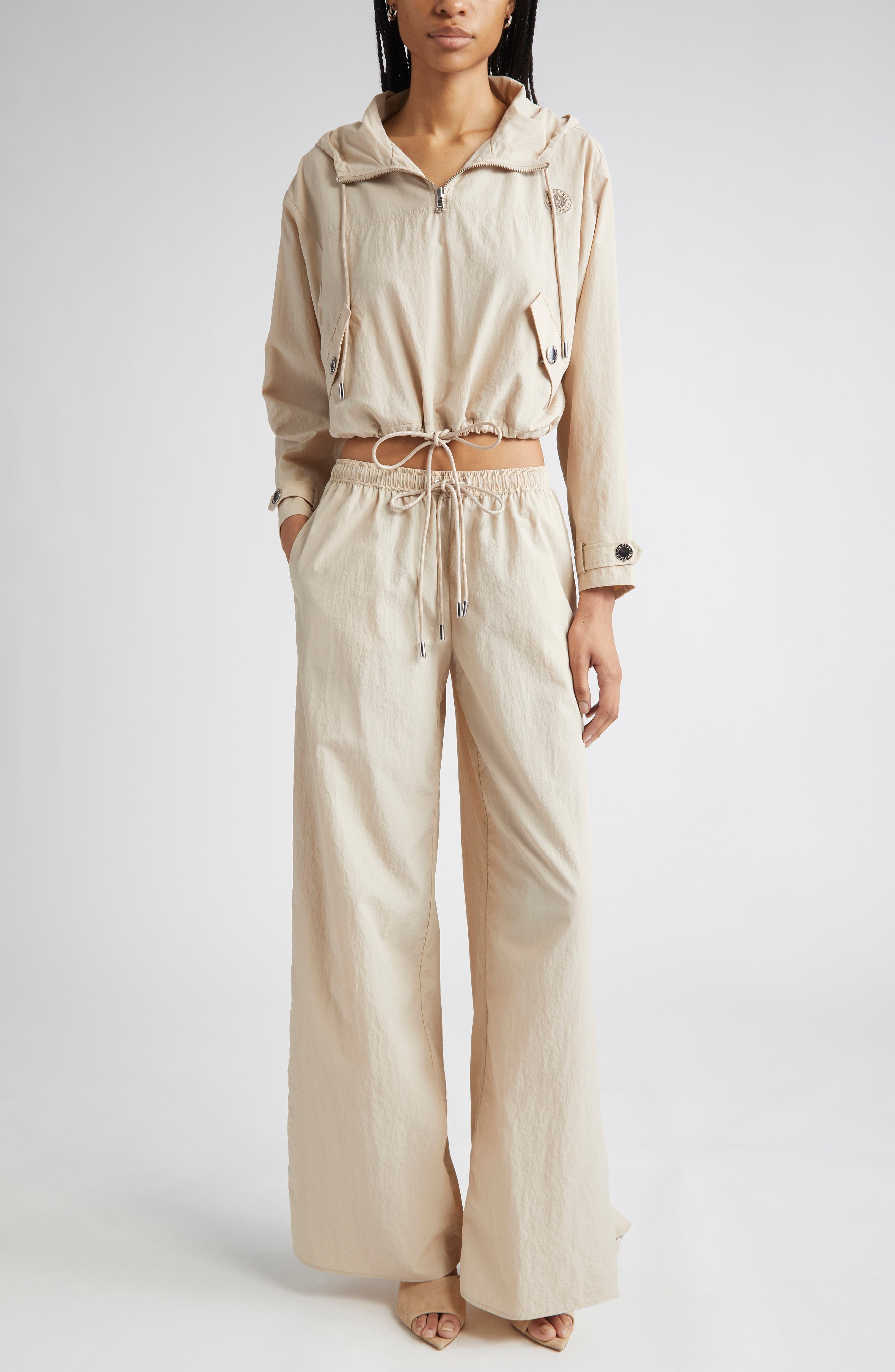 L'AGENCE Valkyrie Snap Accent Drawstring Waist Pants in Cement at Nordstrom - 2