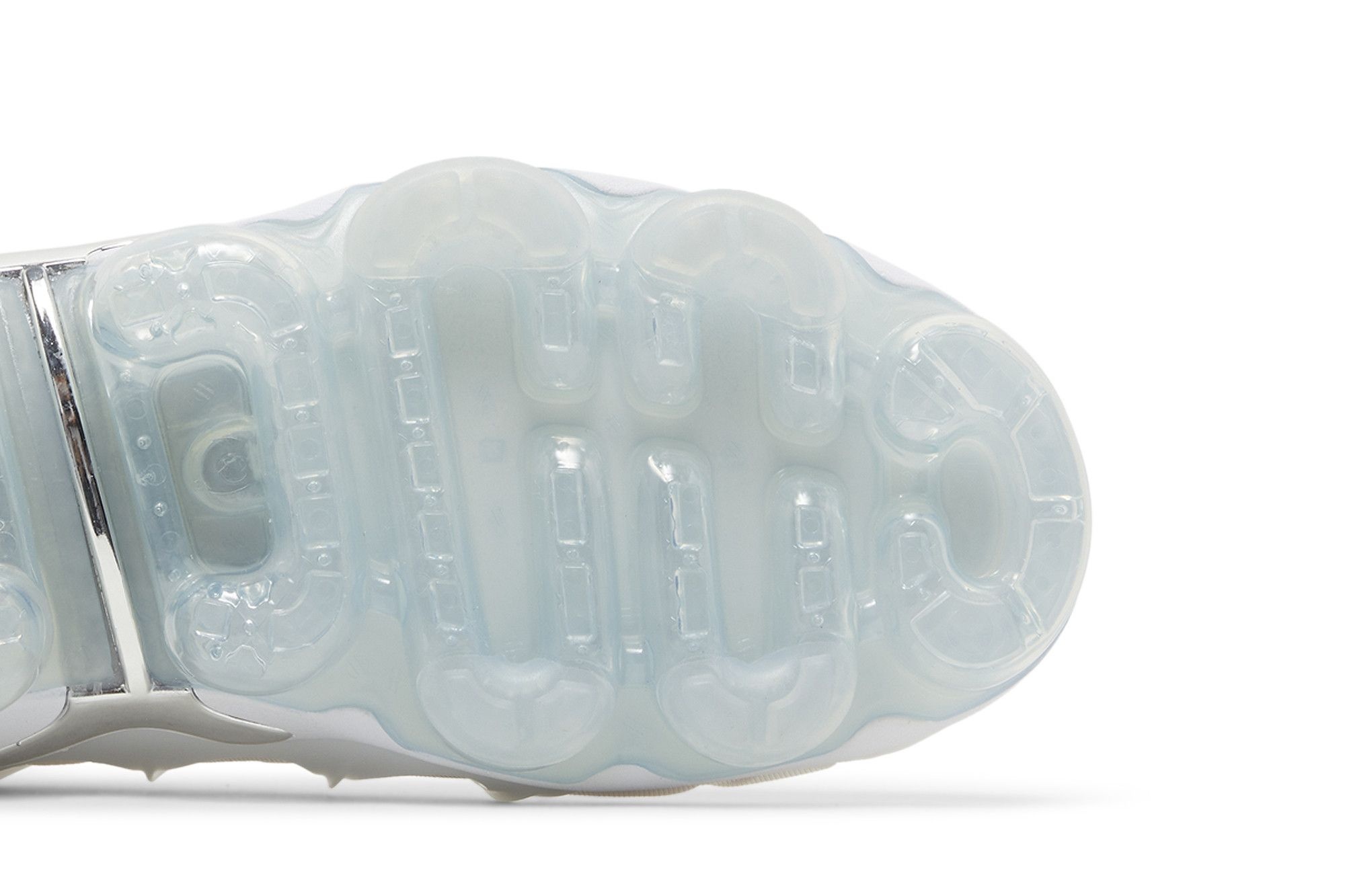 Wmns Air VaporMax Plus 'White Metallic Silver' - 5